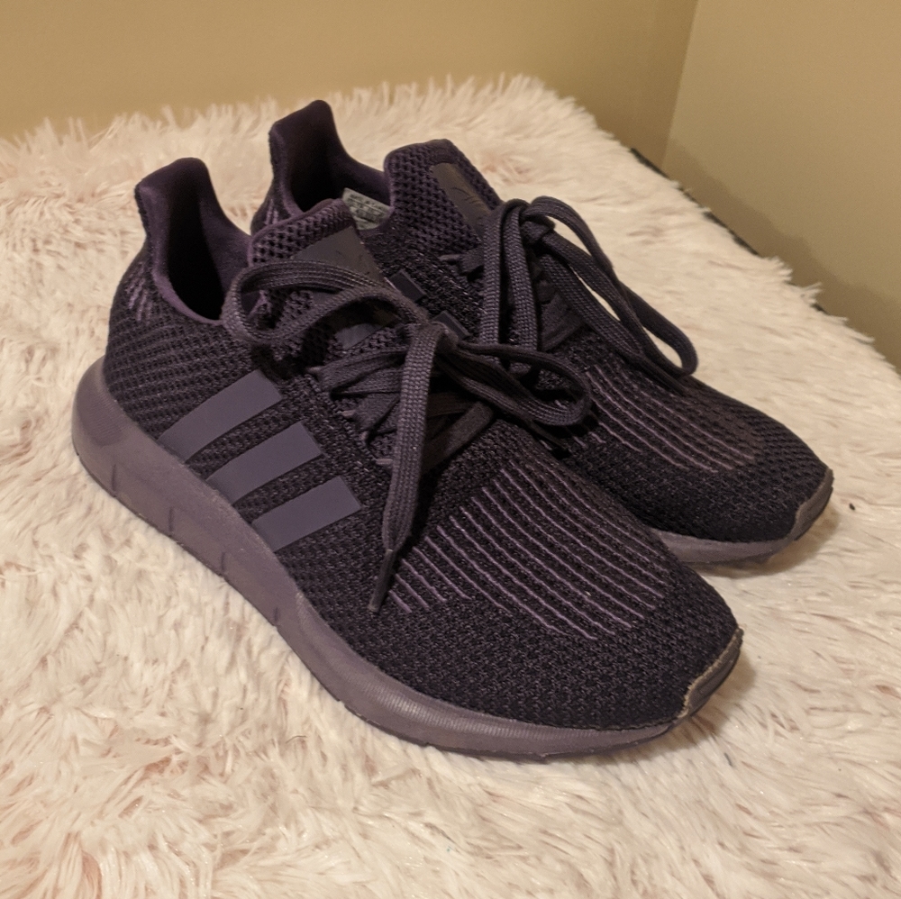 Adidas Swift Run Women's Sneakers in Purple